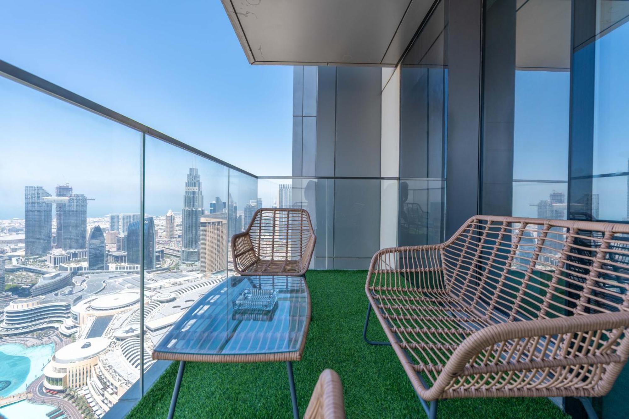 Lux Apt-Burj View Opp. Dxb Mall Dubai Exterior photo